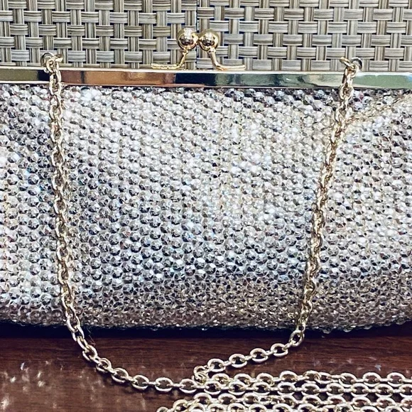 🌟HP🌟NWOT Gold Sequin Handbag/Clutch by Aldo - Picture 2 of 12